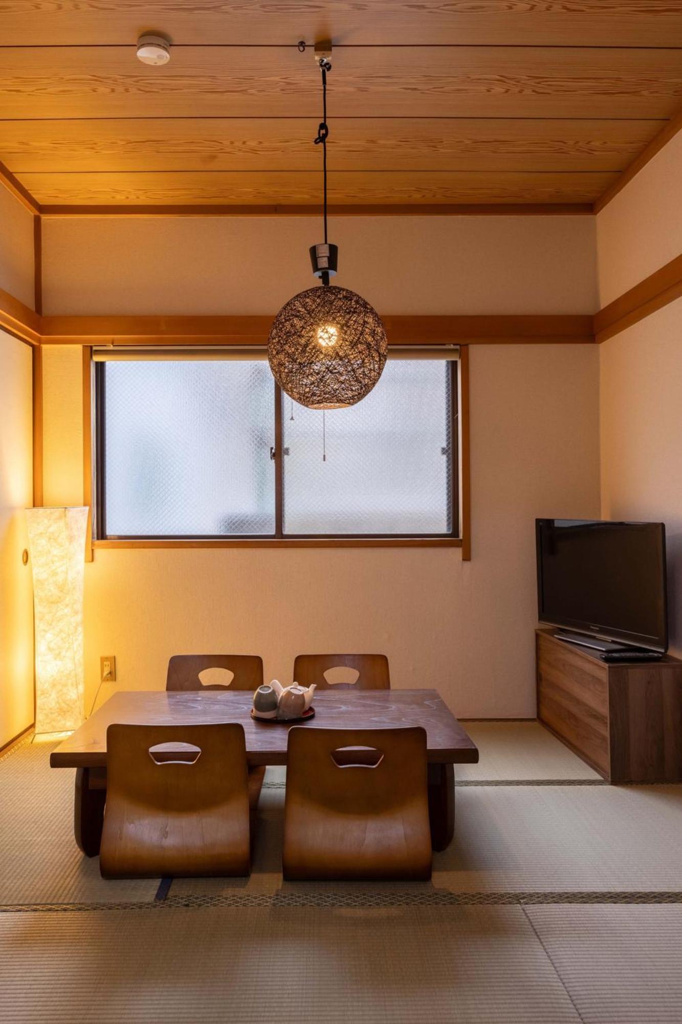 Higashi Komagata Building 2f3f Hk23 Apartment *
