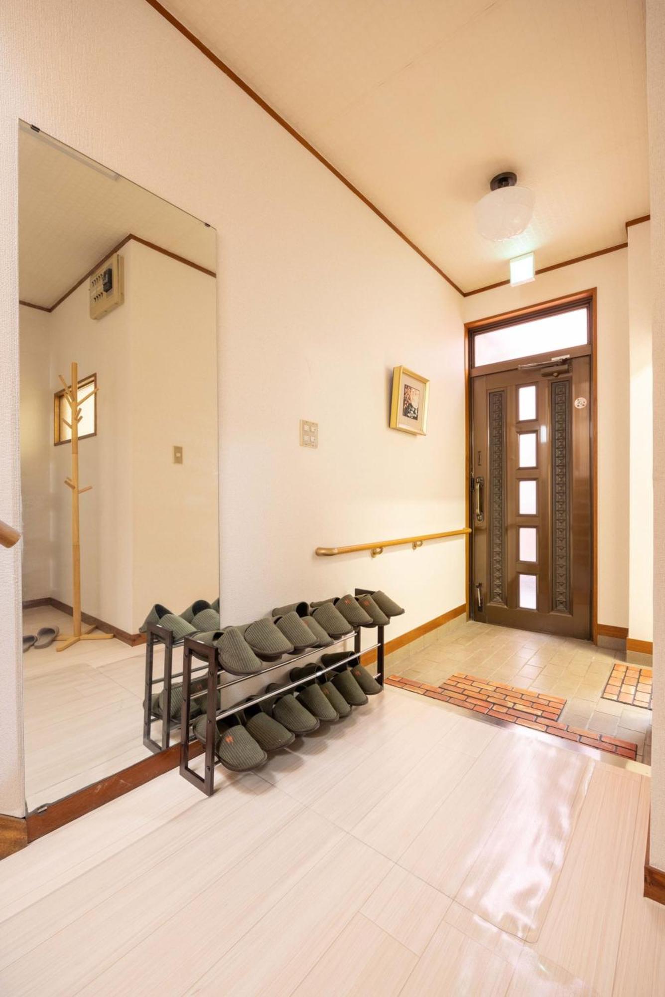 Higashi Komagata Building 2f3f Hk23 Apartment *