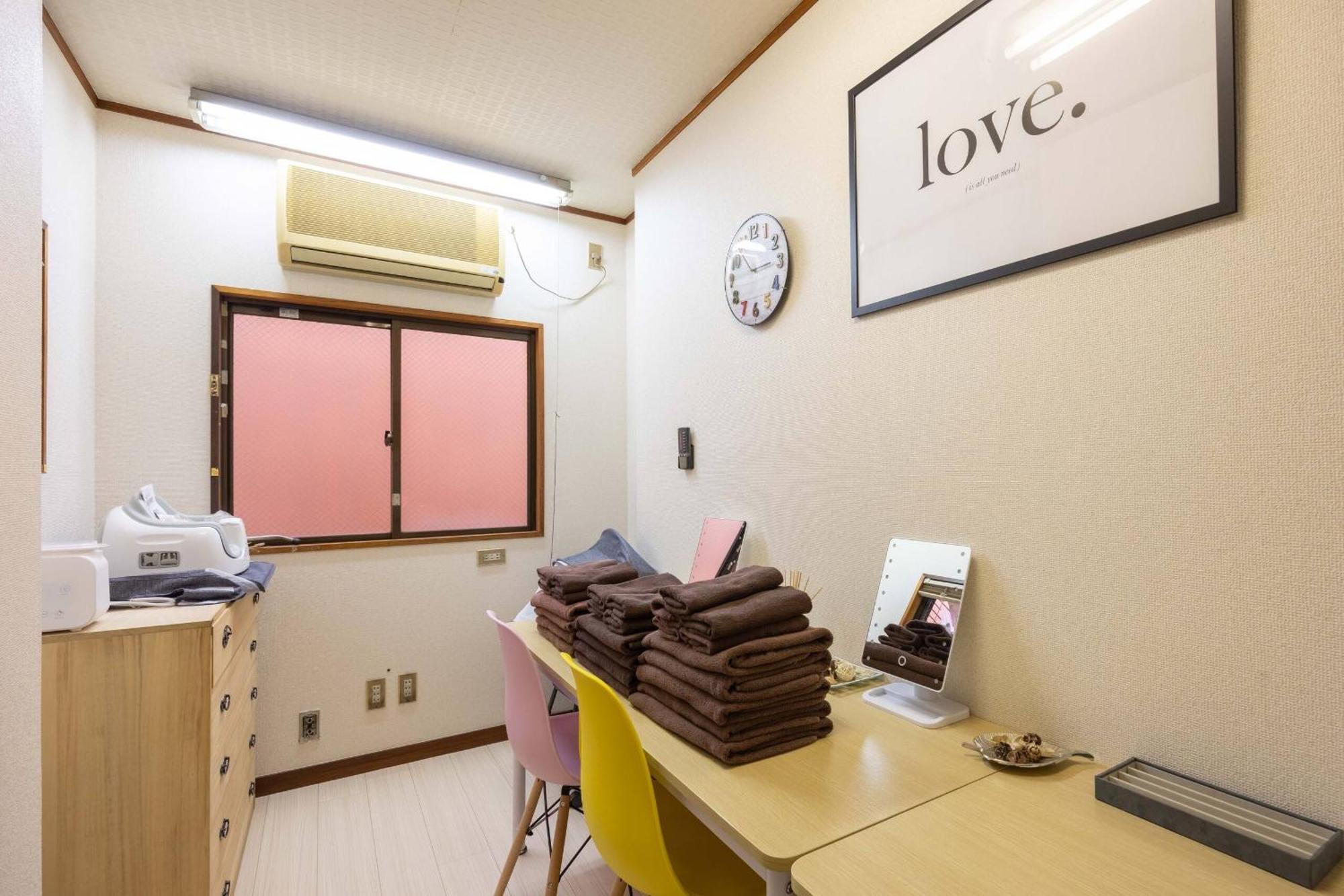 Higashi Komagata Building 2f3f Hk23 Präfektur Tokio